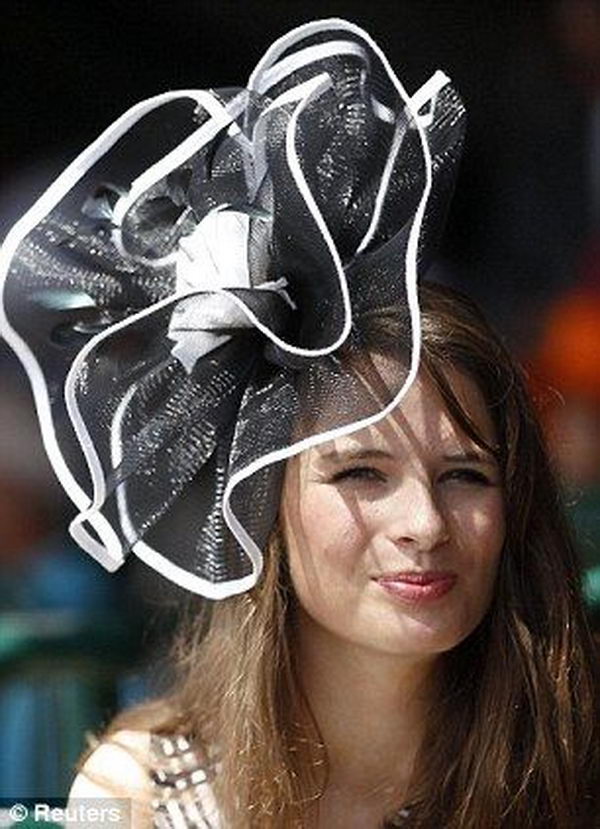Kentucky Derby hats that are known for their vivacious colors and wildly extravagant size. 