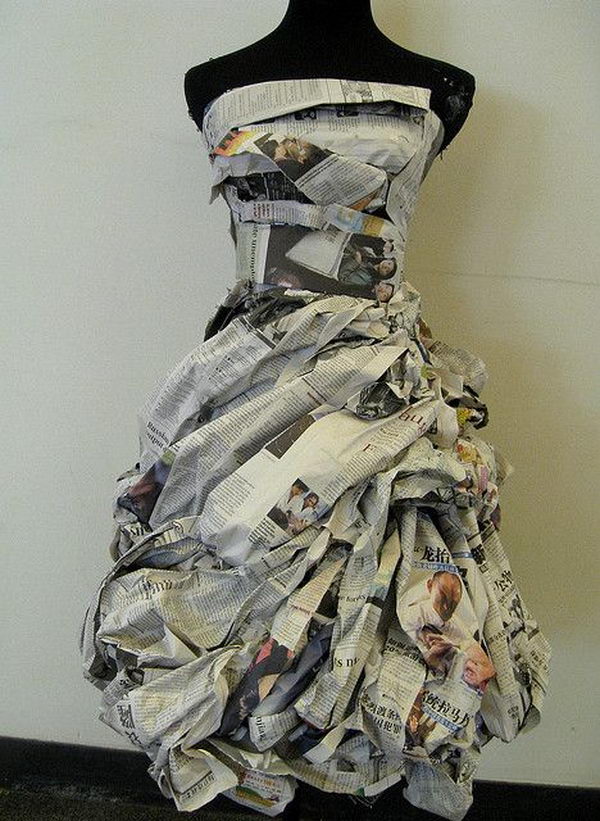 Creative and Fashionable Newspaper Craft. It looks elegant and worth money instead of just recycled news paper. 