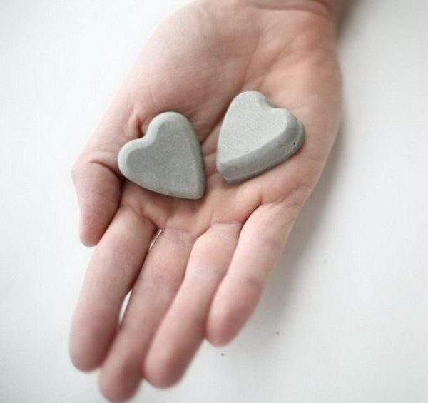 Concrete Hearts. Concrete isn’t just for the infrastructure and base of certain buildings. You can use concrete in a variety of DIY projects, and infuse it into everyday products. 