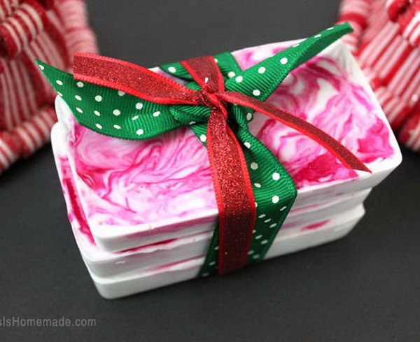 These lightning quick peppermint soaps are a fun DIY holiday gift idea for friends, neighbors and teachers and can be whipped up in about ten minutes. 