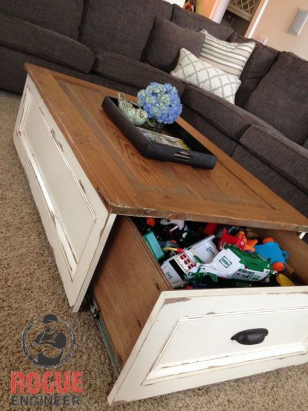 Rustic DIY coffee table with a hidden drawer, 