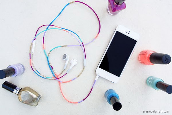 DIY Headphones with Nail Polish. Make your headphones more personalized and fashionable by painting them with the mixture of different colors of the nail polish. It’s super easy to make. 