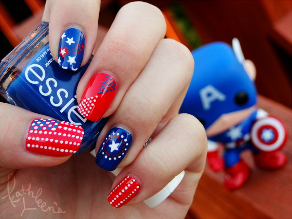 Captain America Inspired Nail: Many girls are big fans of the hero. This nail in honor of the country of freedom and Captain America On 4th of July has so many eye catching details! I'm loving it! See more here. 