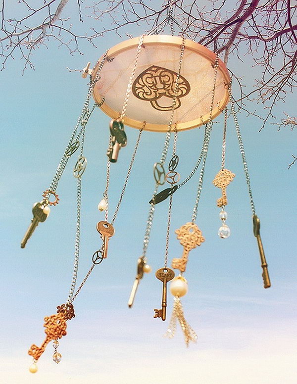 Steampunk Wind Chime. See the tutorial 