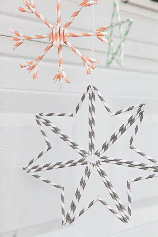 Paper Straw Snowflakes for Decoration. Get the directions 