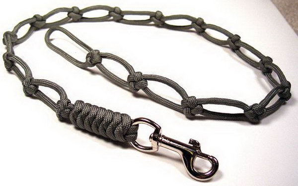 Cross Knot and Snake Knot Paracord Lanyard 