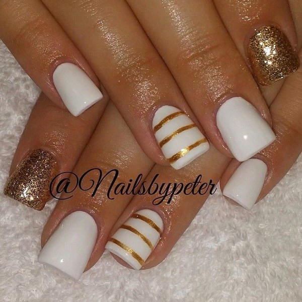 White and Gold Stripped Nails. 