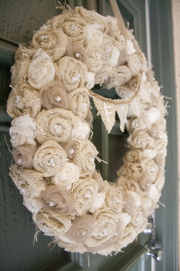 DIY Burlap Flower Wreath 