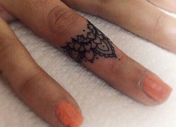 Henna Ring Tattoo. 