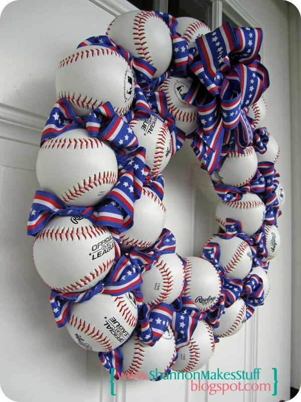 DIY Baseball Wreath 