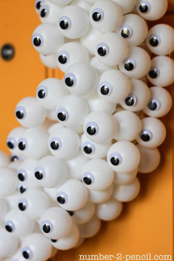 DIY Eyeball Wreath Made out of Ping Pong Balls and Googly Eyes 
