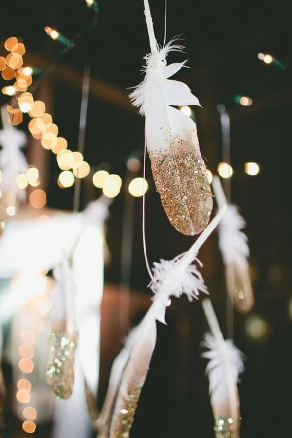 Gold Dipped Feathers Garland 