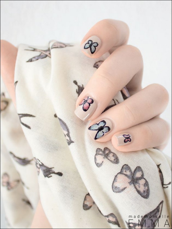 Vintage Butterfly Nail Design. 