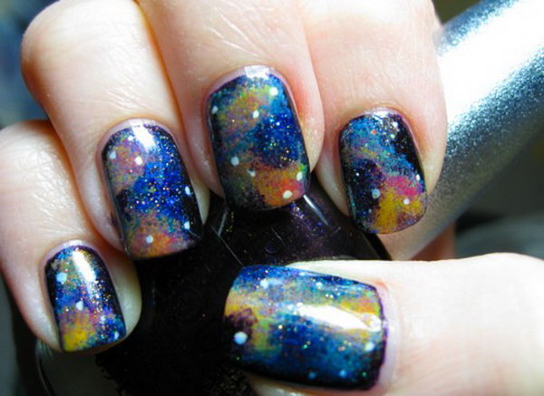 DIY Galaxy Nails. See the tutorial 