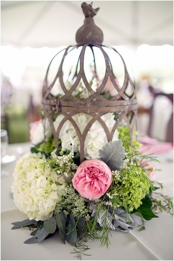 Rustic, Vintage Styled Wedding Centerpieces. 