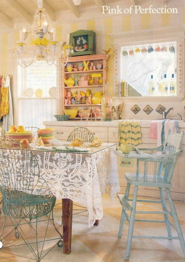 Fantastic Shabby Chic Dining Room With Pink, Yellow and Blue Colors. 