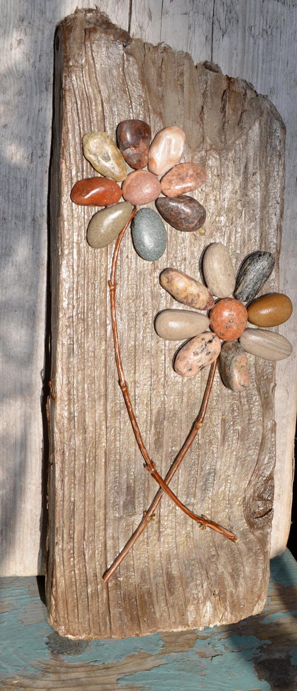 Rustic Pebble Art. 